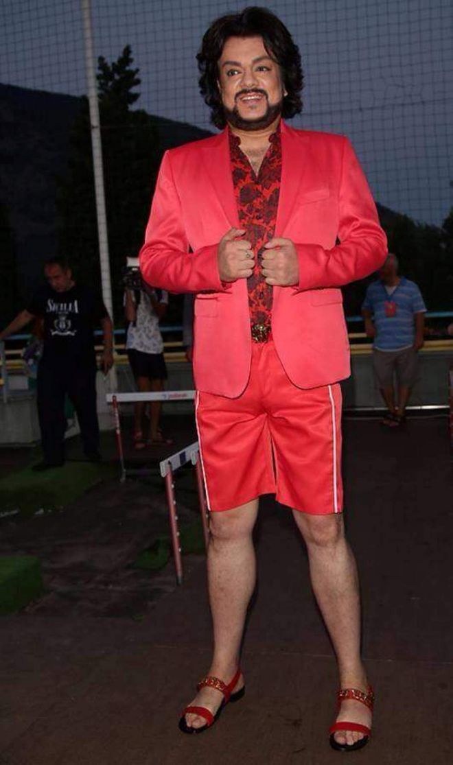 Фотография: 20 нелепых нарядов, которые носит Филипп Киркоров, а стыдно за них нам №13 - BigPicture.ru
