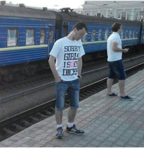 Фотография: Люди, которые погорячились с выбором принта на футболке №8 - BigPicture.ru