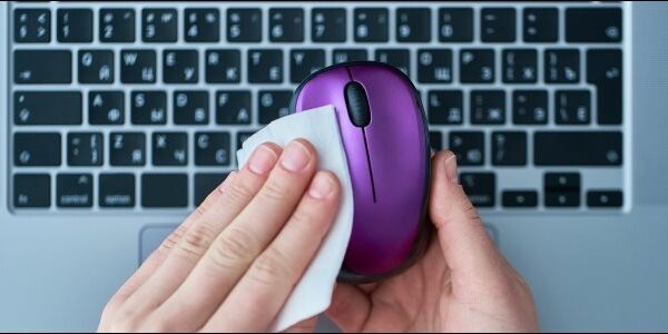 Чистота — залог здоровья: как правильно продезинфицировать мышку и клавиатуру