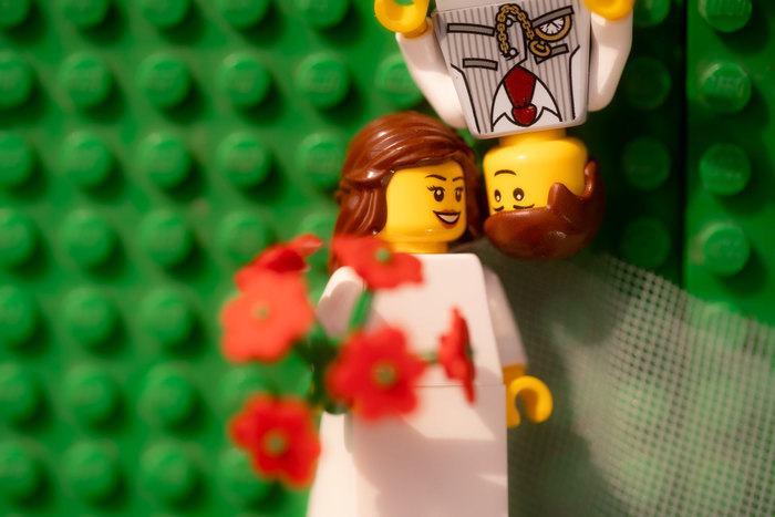 Фотография: Свадебный фотограф на карантине сделал фотосессию фигуркам LEGO №15 - BigPicture.ru
