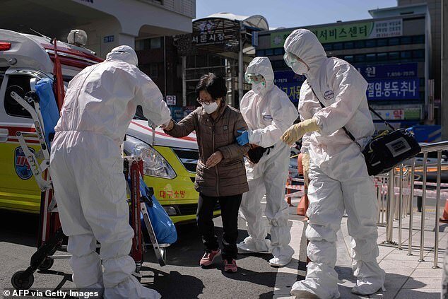 Фотография: Вторая волна: в Южной Корее выявили более 100 случаев повторного заражения коронавирусом №4 - BigPicture.ru