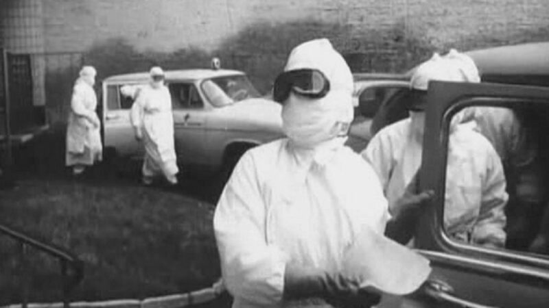 Фотография: Как за месяц предотвратили эпидемию черной оспы в Москве в 1960 году №1 - BigPicture.ru