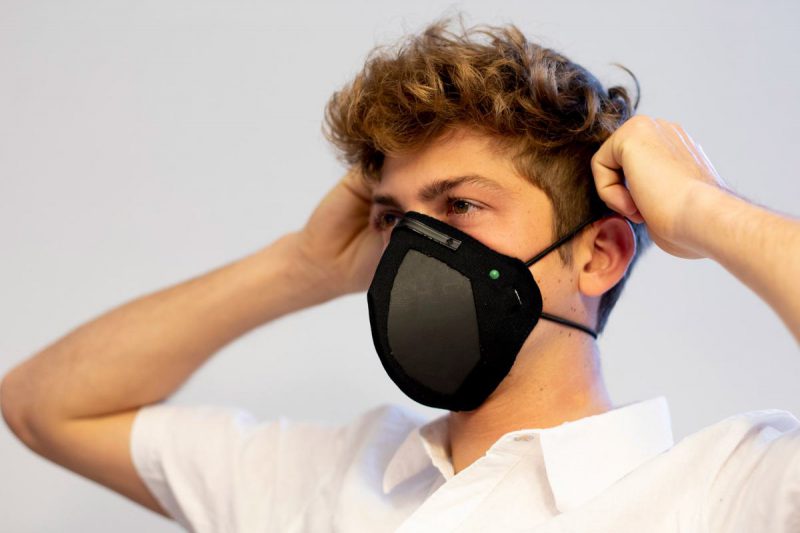 Фотография: Представлена графеновая электрическая маска против коронавируса №3 - BigPicture.ru