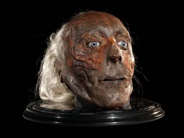 Самая жуткая достопримечательность Великобритании — мумия Джереми Бентама