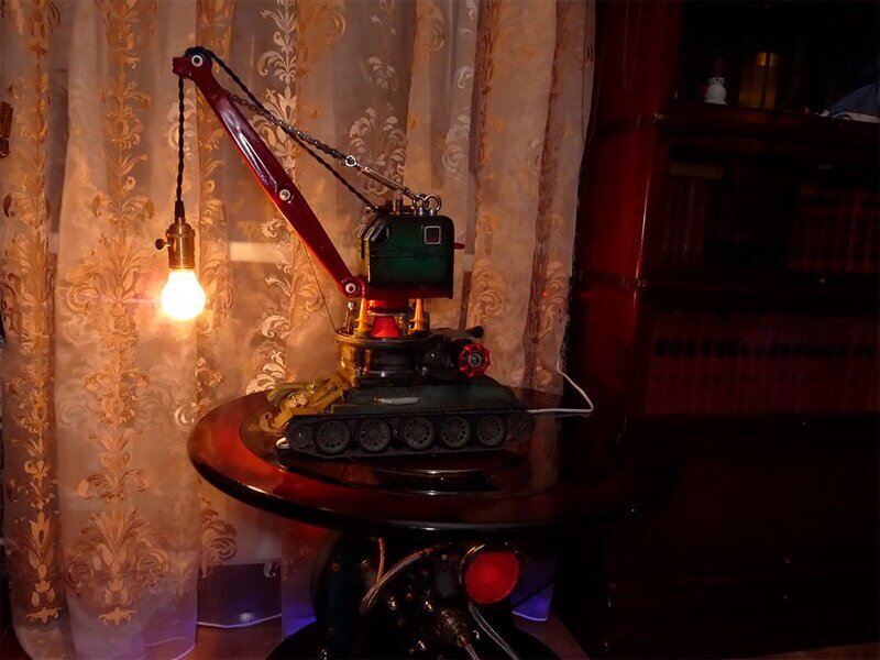 Фотография: Волшебный дом в Сергиево: дача на колесах и музей стимпанка №29 - BigPicture.ru