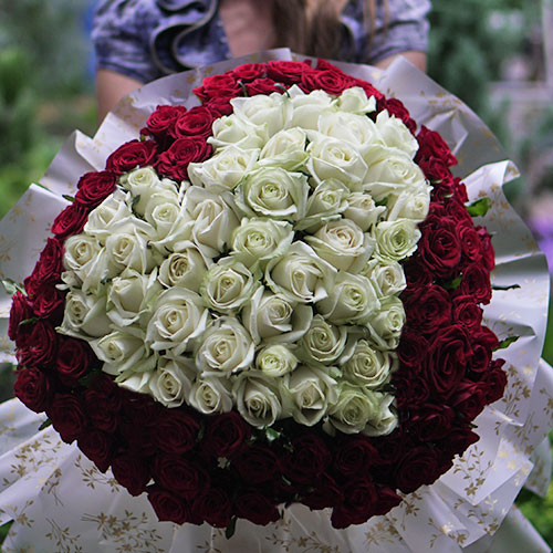 Фотография: Букеты цветов на День Матери: практичные рекомендации, фото №1 - BigPicture.ru