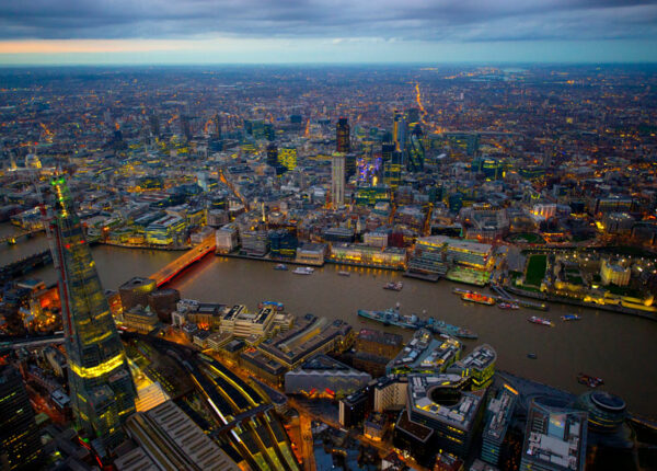 Энергопотребляющий Лондон с высоты птичьего полета