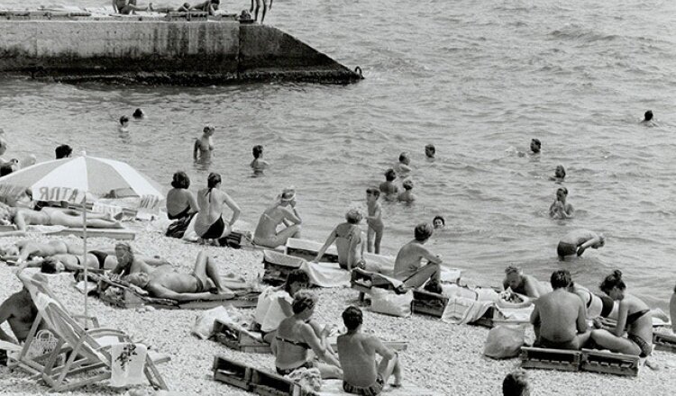 Фотография: Как проходил пляжный отдых в СССР №15 - BigPicture.ru