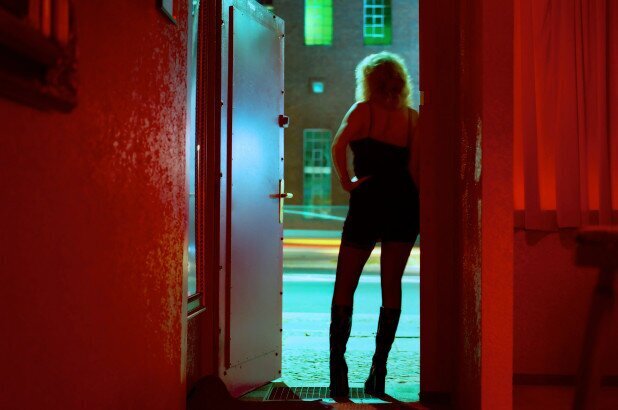 Фотография: В Швейцарии снова открываются бордели: вот новые правила работы проституток №4 - BigPicture.ru