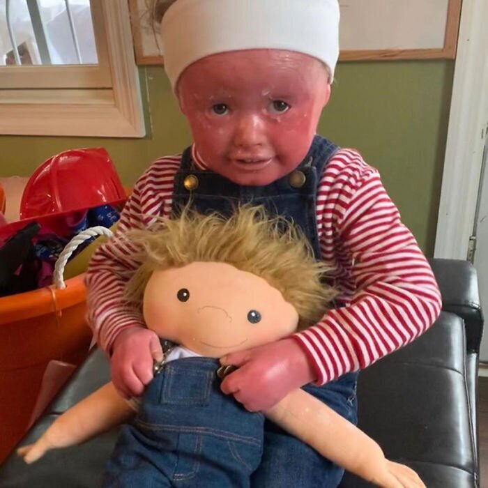 Фотография: Женщина шьет особенные куклы для детей-инвалидов №15 - BigPicture.ru