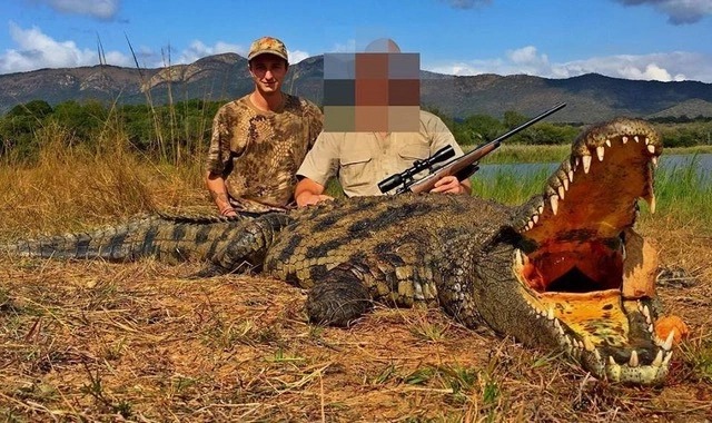 Фотография: Узаконенное убийство: защитники животных выступают против охоты за трофеями в Южной Африке №10 - BigPicture.ru