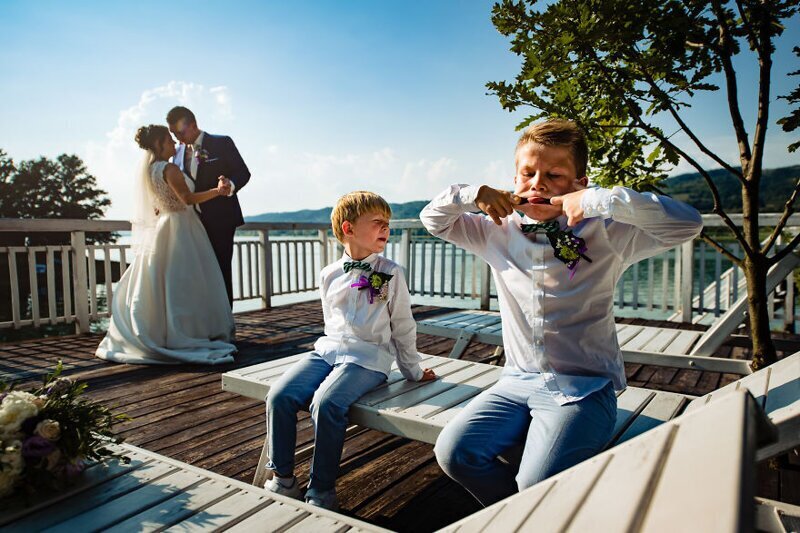 Фотография: Дети на свадьбе: 22 смешных снимка от лучших свадебных фотографов №12 - BigPicture.ru