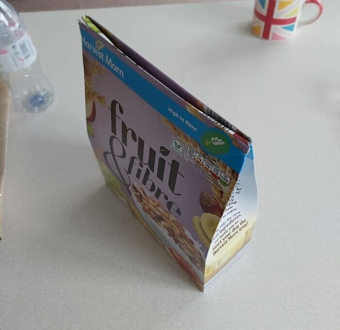 Фотография: Подробная инструкция, как правильно закрыть картонную упаковку с крупой №3 - BigPicture.ru