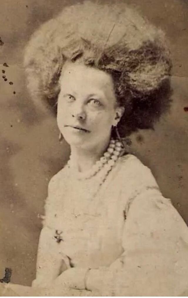 Фотография: Самые красивые в мире женщины: фальшивые черкешенки, которые выступали в цирках 19 века №20 - BigPicture.ru