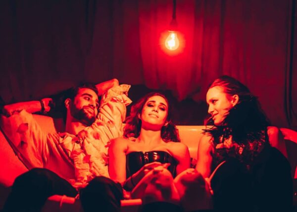 Оргии на социальном расстоянии: секс-клуб в Нью-Йорке открывается после карантина