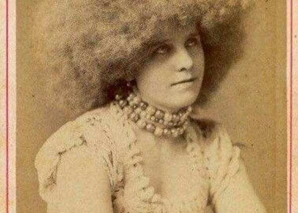 Самые красивые в мире женщины: фальшивые черкешенки, которые выступали в цирках 19 века