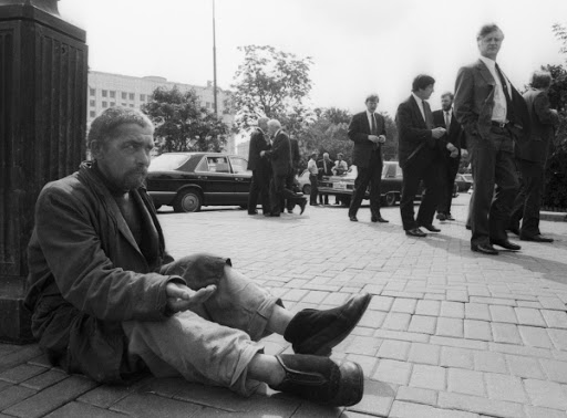 Фотография: Были ли в СССР бездомные и нищие №8 - BigPicture.ru
