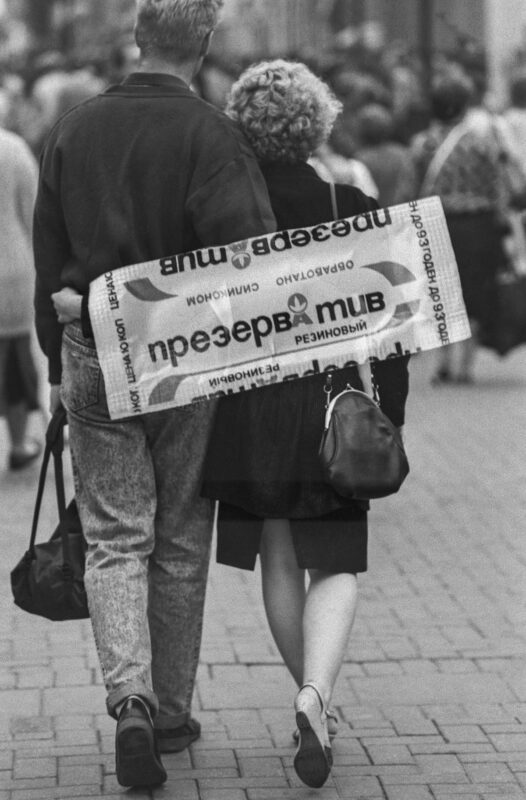Фотография: Для чего кроме свиданий использовали презервативы в СССР №5 - BigPicture.ru