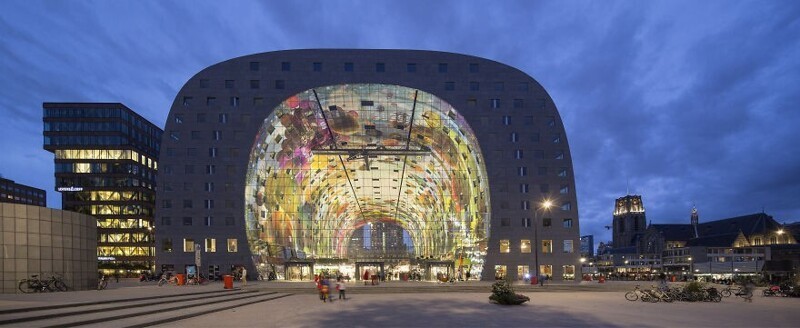 Фотография: Как выглядит цифровая фреска на невероятном футуристическом здании рынка Роттердама №16 - BigPicture.ru