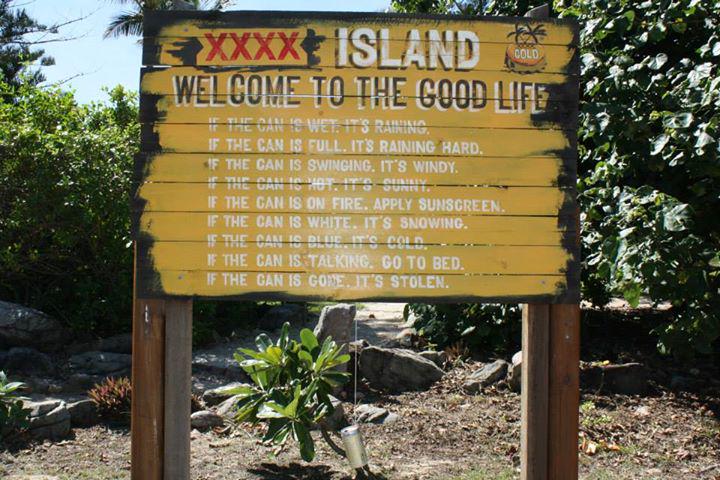 Фотография: У берегов Австралии продается культовый остров-мем, который стал пивным раем для мужчин №3 - BigPicture.ru