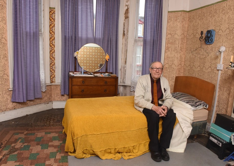 Фотография: Дом, в котором остановилось время: 89-летний британец не меняет ничего в интерьере с 1948 года №1 - BigPicture.ru