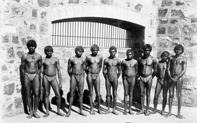 Фотография: История одного геноцида: австралийские аборигены считались животными до 1970-х годов №6 - BigPicture.ru