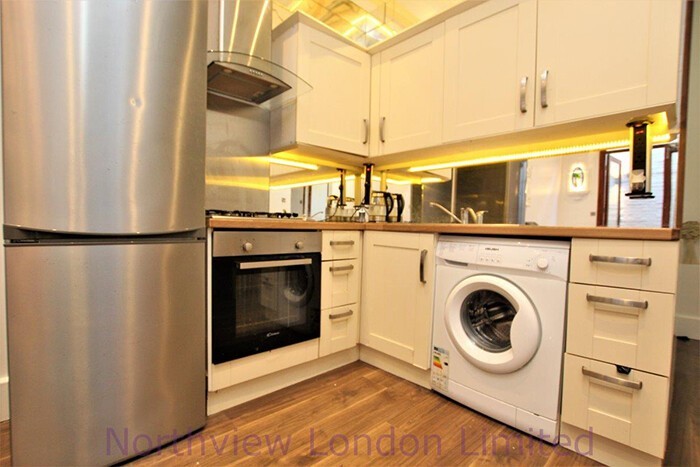 Фотография: Что не так в этой странной квартире в Лондоне, которую продают за 115 миллионов №5 - BigPicture.ru