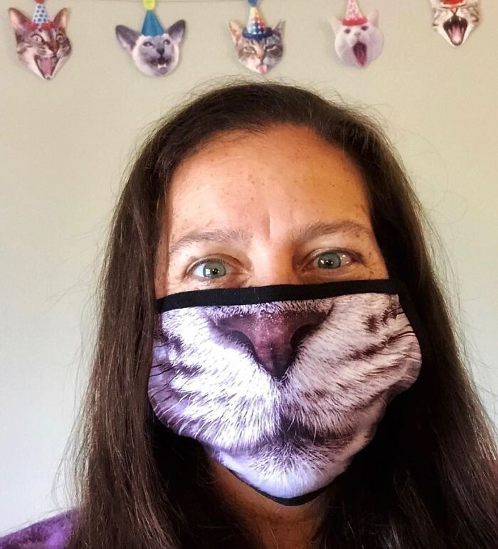 Фотография: 30 странных и смешных защитных масок для людей-кошек №28 - BigPicture.ru