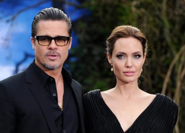 Отвлекающий маневр: Анджелина Джоли просит сменить судью, подозревая его в связи со стороной Брэда Питта