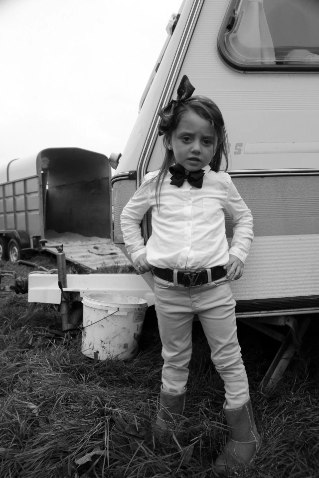 Фотография: Детство на колесах: юные ирландские цыгане на потрясающих фотографиях Джейми Джонсона №10 - BigPicture.ru