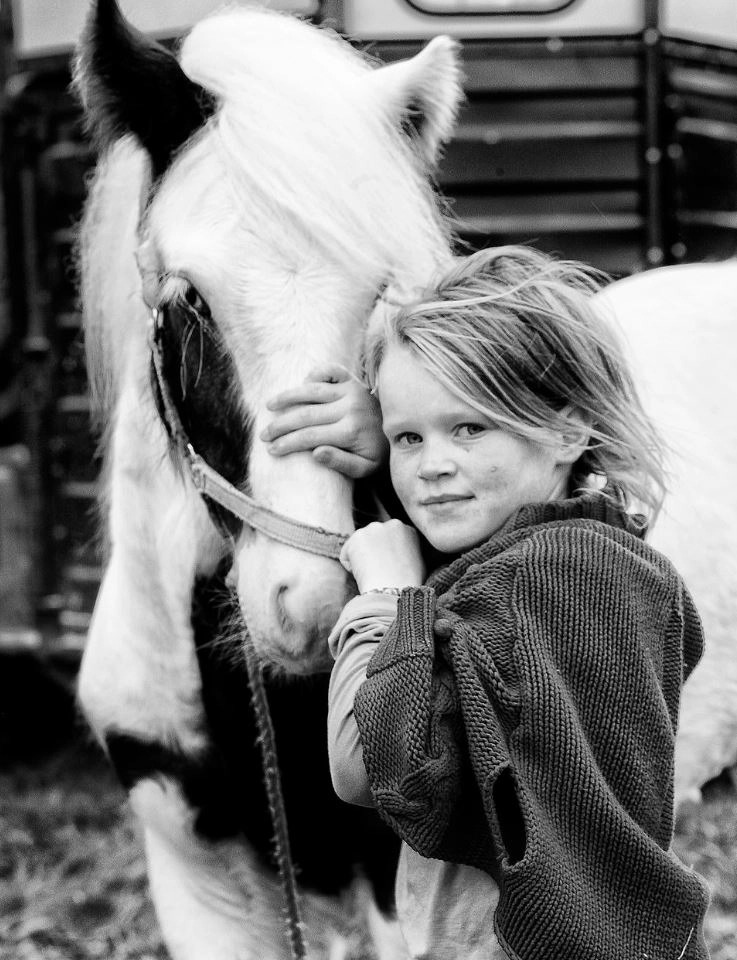 Фотография: Детство на колесах: юные ирландские цыгане на потрясающих фотографиях Джейми Джонсона №14 - BigPicture.ru