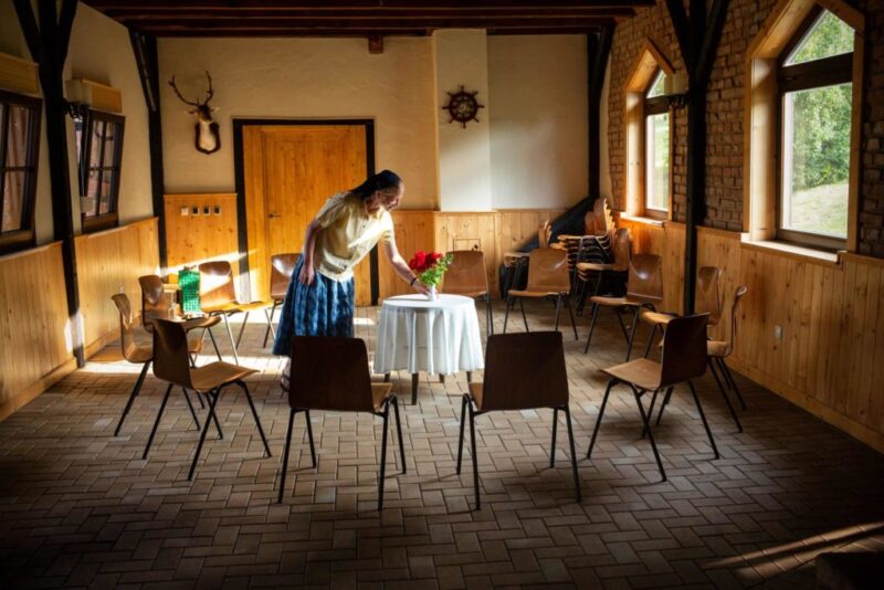 Фотография: Брудерхоф: как живут христианские коммуны, где отказались от технологий №6 - BigPicture.ru
