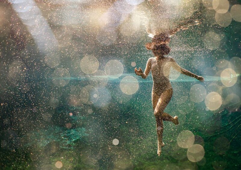 Фотография: Девушки под водой на потрясающих снимках фотографа-фридайвера Лекси Лайн №12 - BigPicture.ru