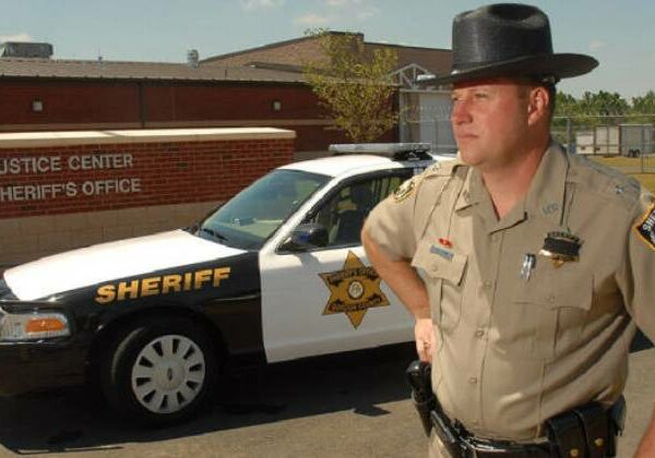 Кто такие американские шерифы и почему они не относятся к полиции