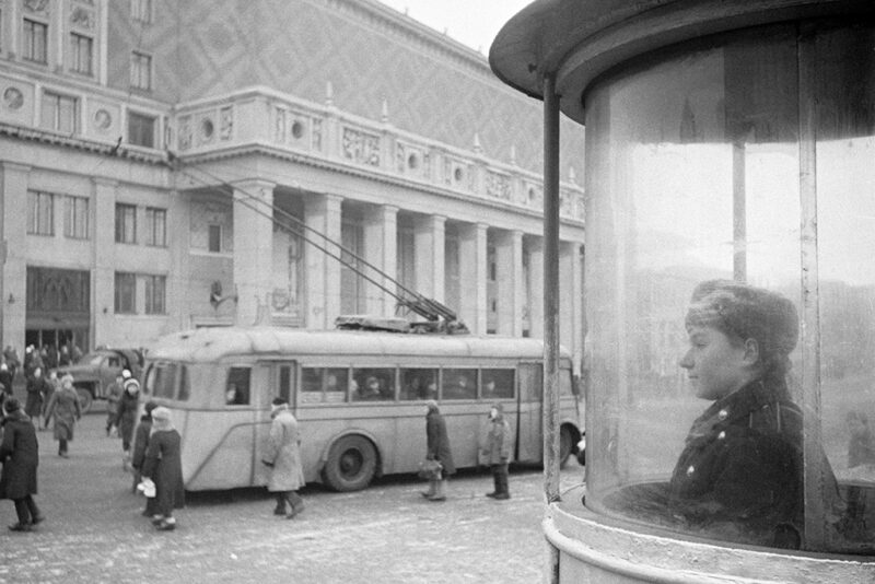 Фотография: Эра московских троллейбусов окончилась: в столице России отказались от 