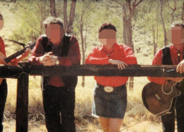 Инцест в квадрате: жуткая семейная секта в Австралии, где родители насиловали своих детей