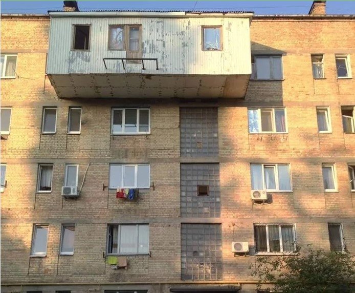 Фотография: 20 балконов, которые могут многое рассказать про тараканов в голове их хозяев №17 - BigPicture.ru