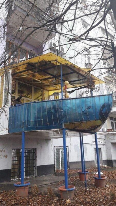 Фотография: 20 балконов, которые могут многое рассказать про тараканов в голове их хозяев №5 - BigPicture.ru