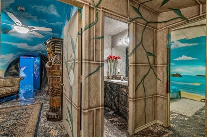 Фотография: Как выглядит подземный дом в Техасе стоимостью два миллиона долларов №13 - BigPicture.ru