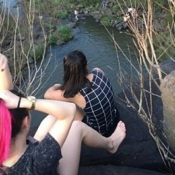 Фотография: Неразлучные подруги из Бразилии разбились насмерть, упав в водопад с высоты 30 метров №2 - BigPicture.ru