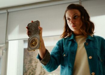 Что смотреть онлайн в ноябре: 17 лучших фильмов и сериалов стриминговых сервисов