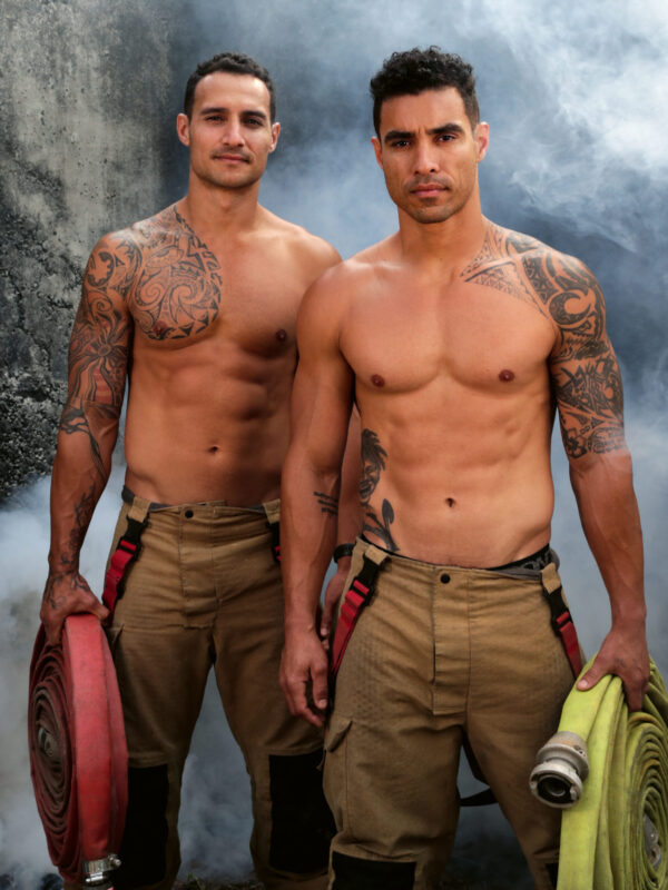 Фотография: Австралийские пожарные снова разделись для календаря в поддержку живой природы №19 - BigPicture.ru