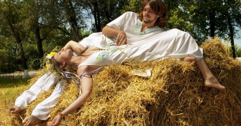 Фотография: Почему на Руси женщинам запрещали спать голышом №1 - BigPicture.ru