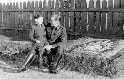 Фотография: Как еврейский мальчик Илья Гальперин стал сыном полка СС и 