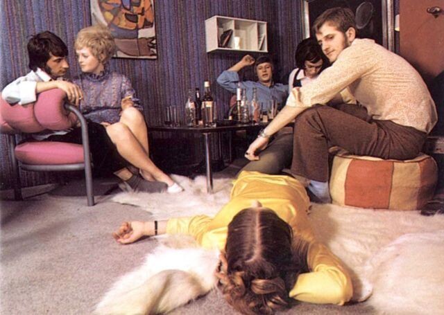 Фотография: Как зажигали на вечеринках в 1970-е №12 - BigPicture.ru
