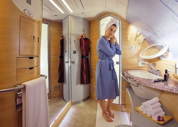 Самолеты Emirates открывают СПА-салоны для VIP-пассажиров