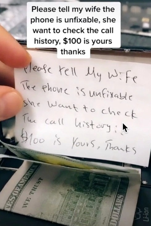 Фотография: Неожиданно: мастер нашел внутри iPhone 100 долларов и записку с необычной просьбой от клиента №5 - BigPicture.ru