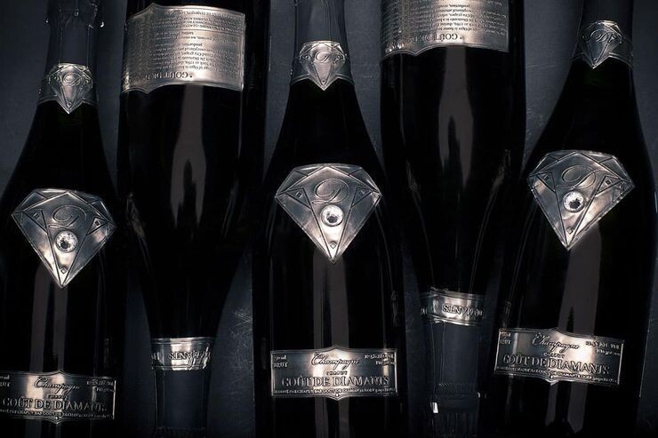 Фотография: 10 самых дорогих бутылок шампанского на сегодняшний день №11 - BigPicture.ru
