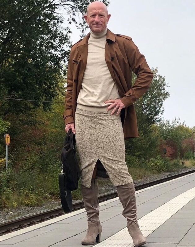 Фотография: Марк на шпильках: многодетный инженер из Германии обожает юбки и каблуки №7 - BigPicture.ru