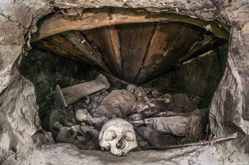 Как в Даргавском ущелье появился «Город мертвых», куда в сумерках не ходят самые отважные